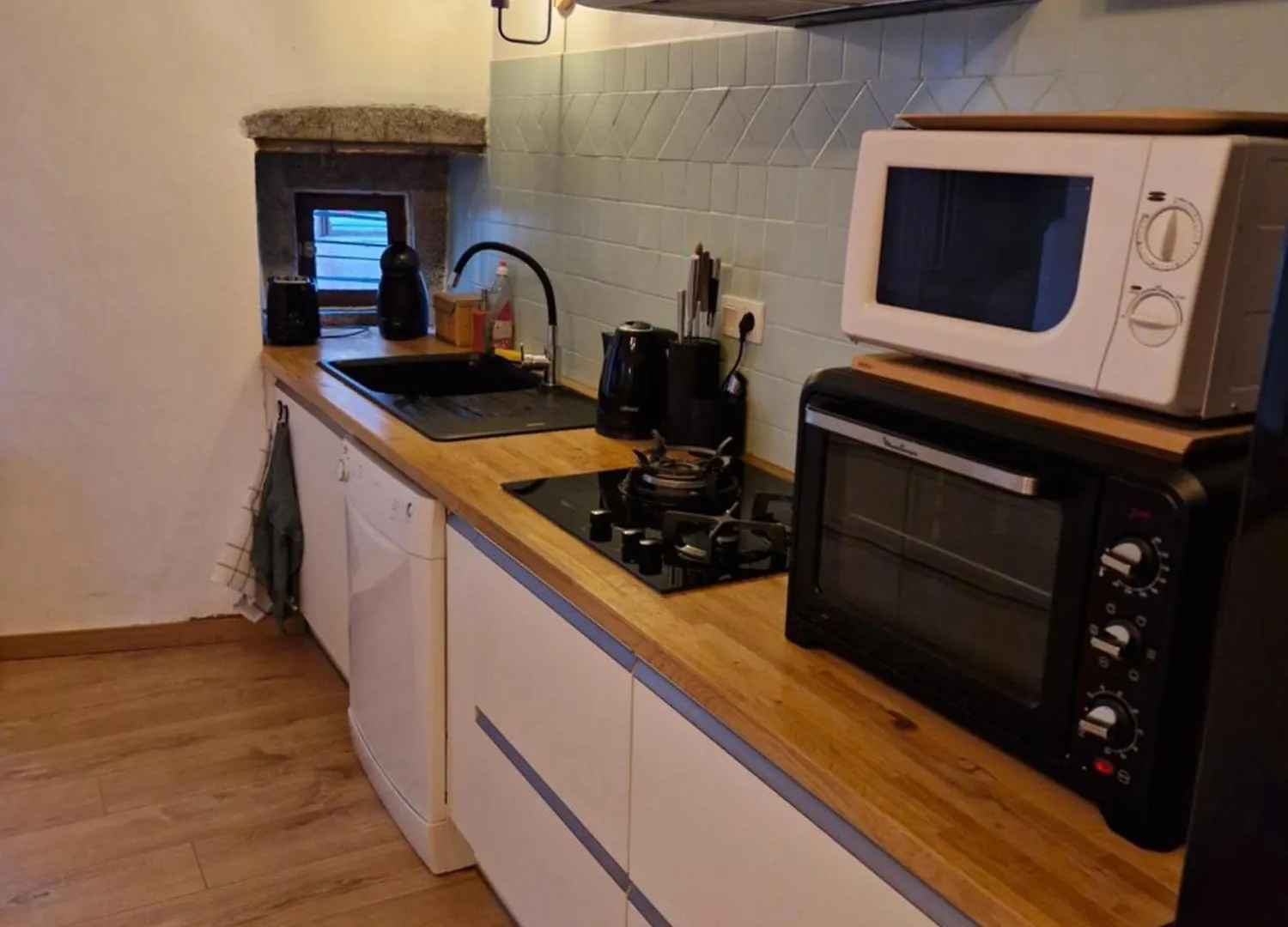 Appartement Maison De Ville En Pierre - 6 Couchages