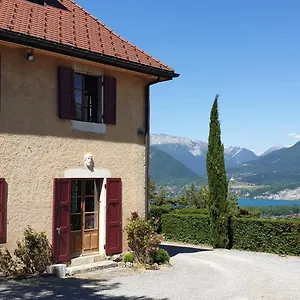 Les ô D'annecy Maison d'hôtes